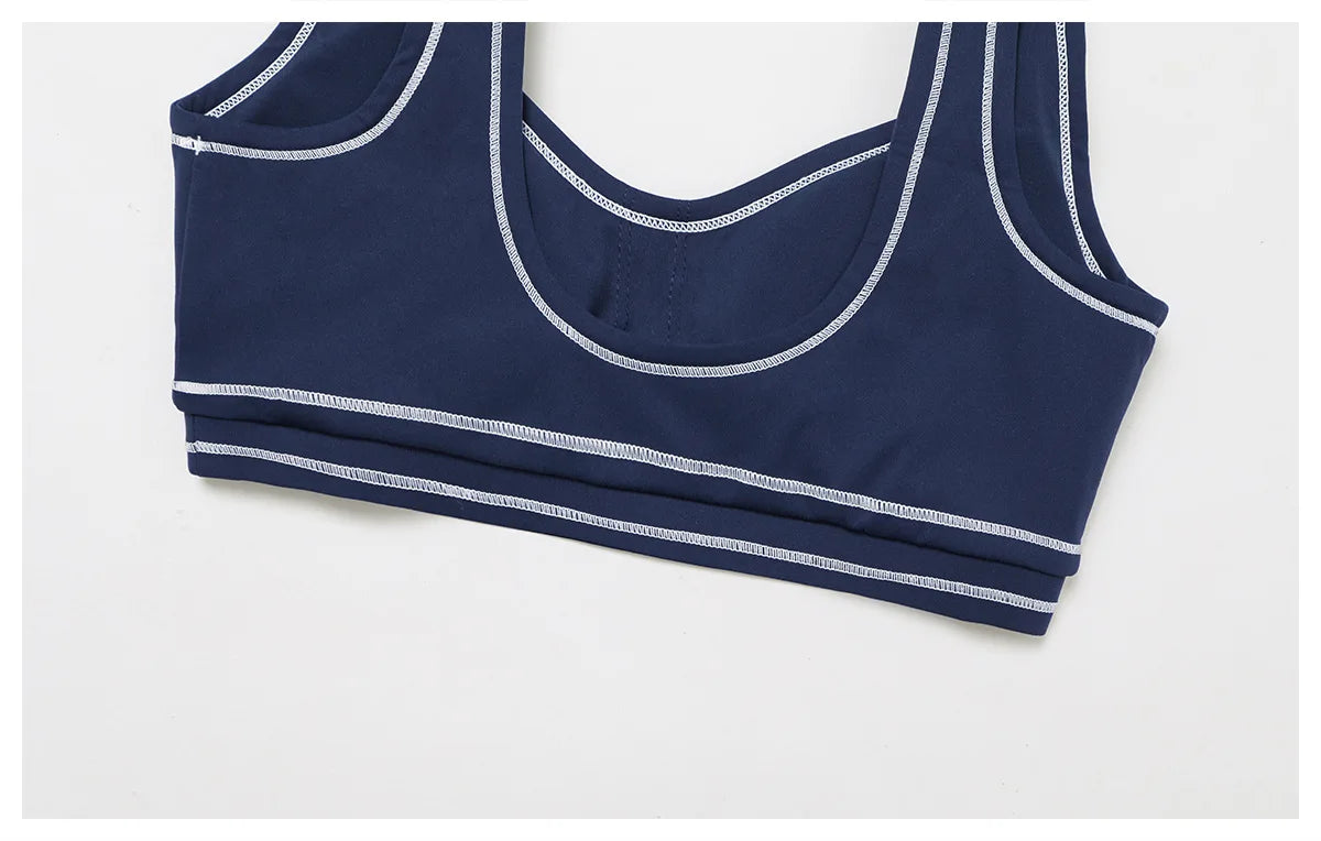 A&A Flexi Padded Streamlined Sports Bra