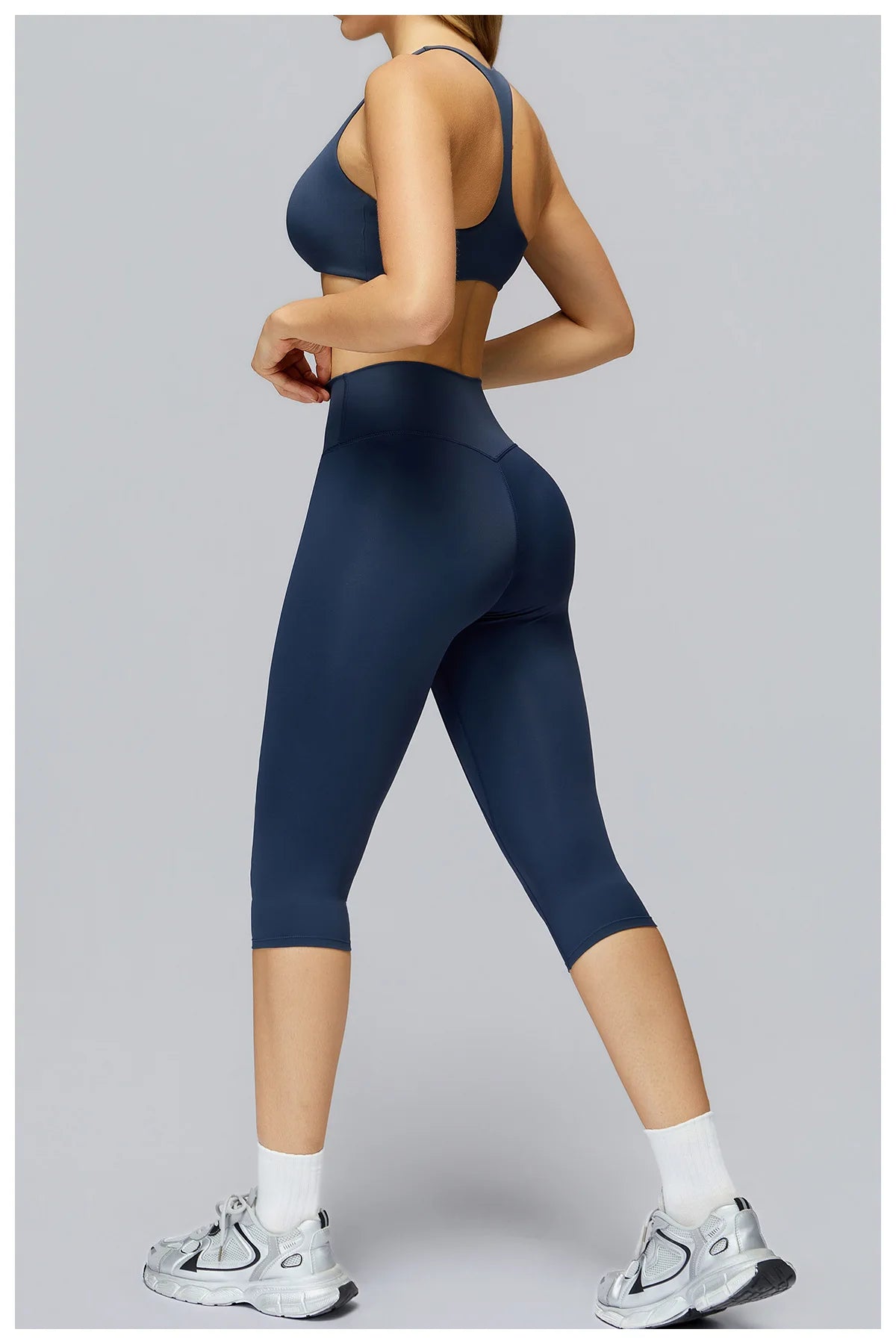 A&A Flexi High Waist Capri Leggings