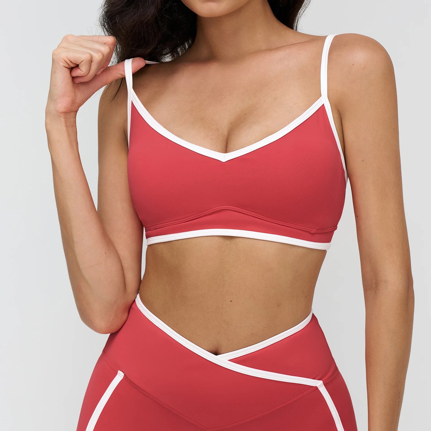 A&A Flexi Contrast Seam Sports Bra