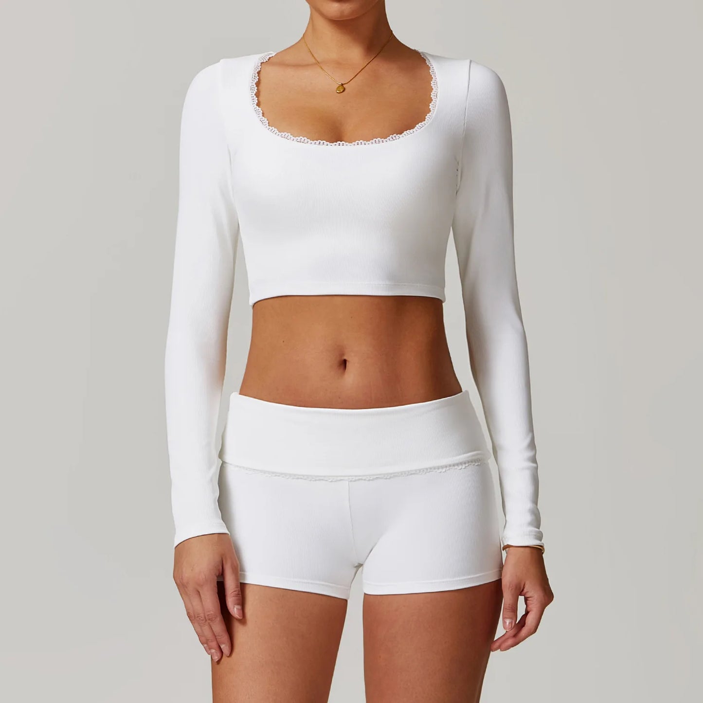 A&A ProLounge Shorts & Long Sleeve Top Set