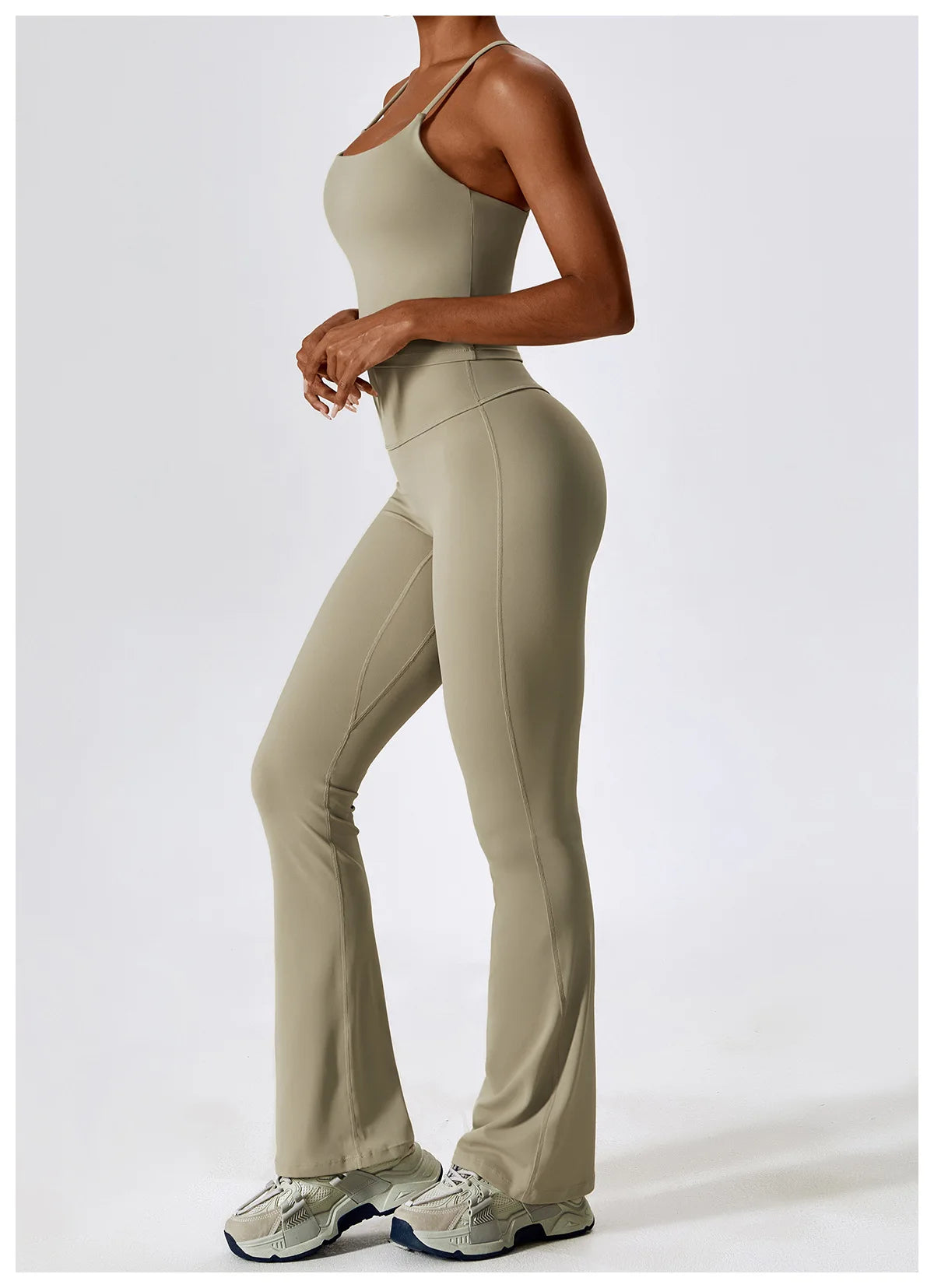 A&A Flexi Flare Scrunch Leggings & Cami Top Set