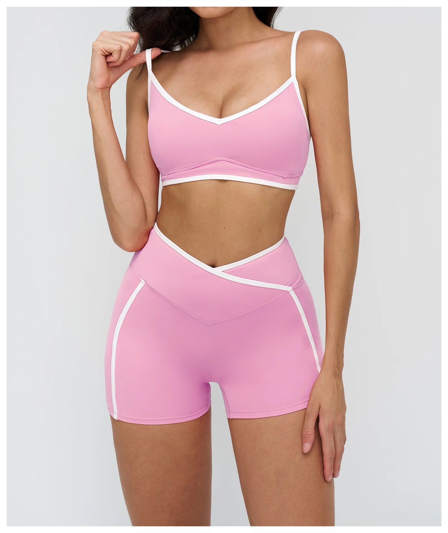 A&A Flexi Contrast Seam Sports Bra