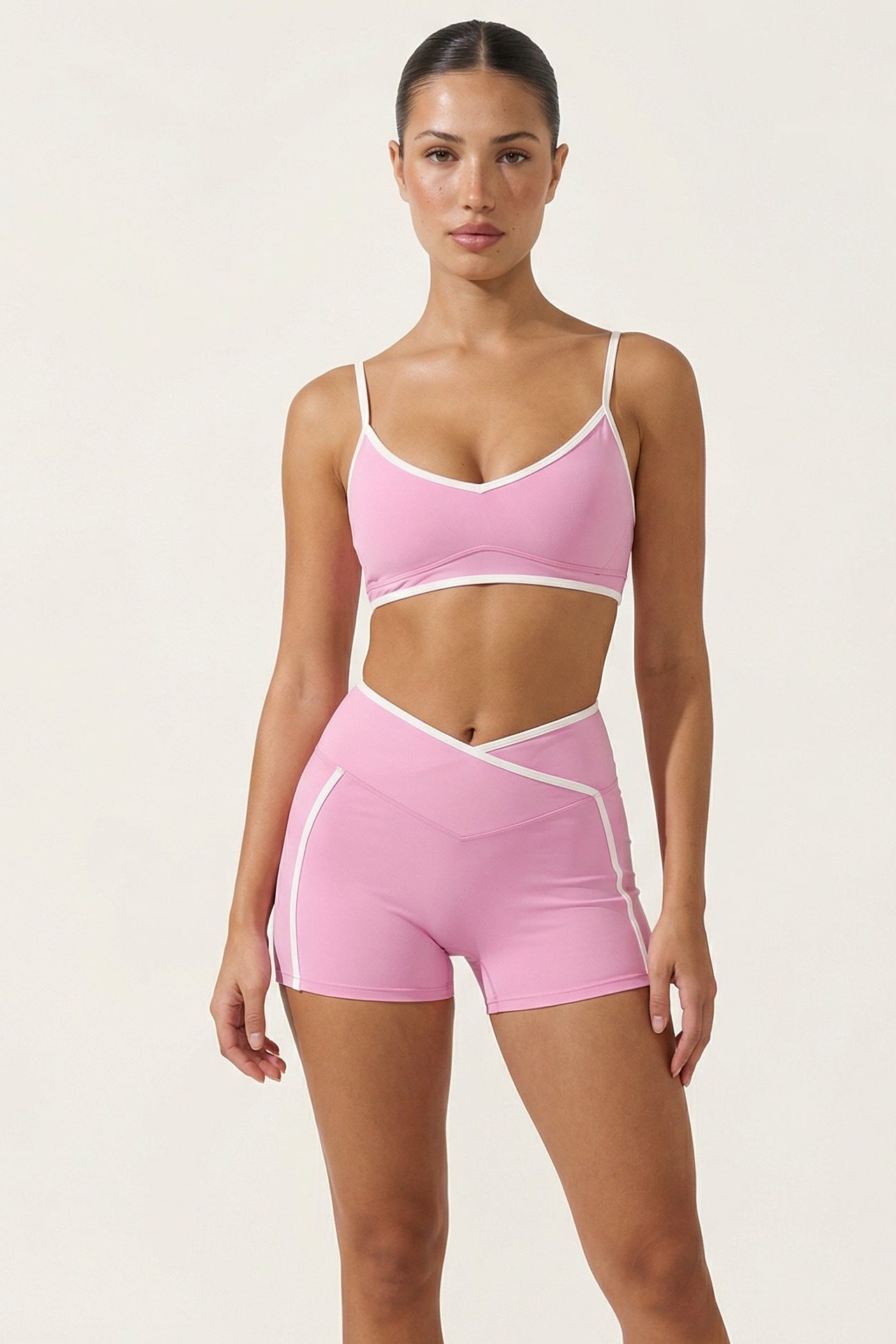 A&A Flexi Contrast Seam Sports Bra